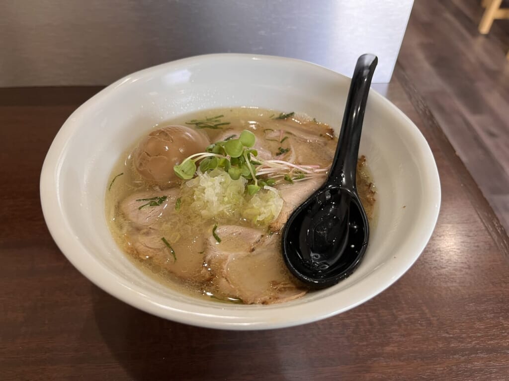 塩ラーメン